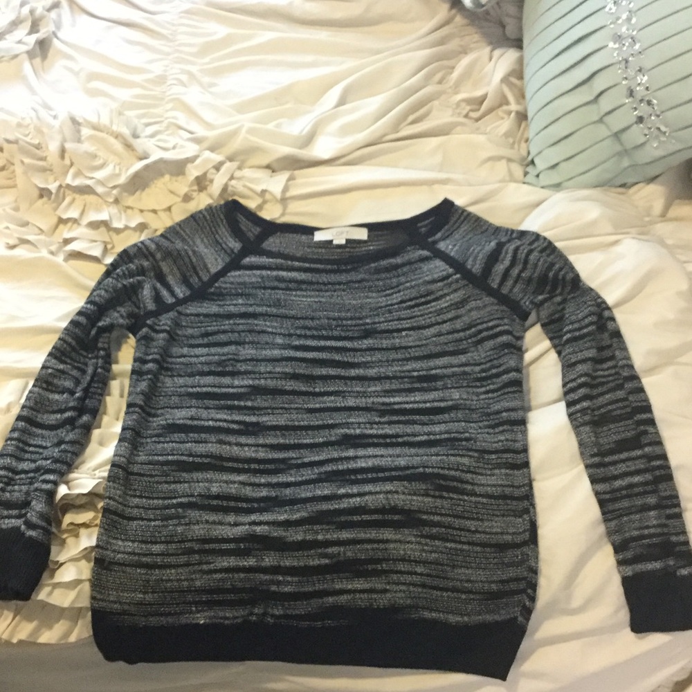 Medium Loft Lightweight Sweater