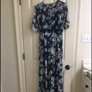 Bcbgeneration maxi dress size 4