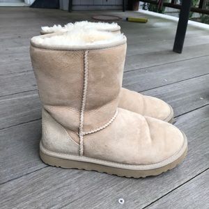 Classic short ugg boots