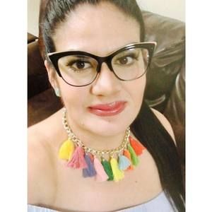 Meet your Posher, Sandra