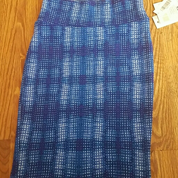 Xs blue lularoe cassie pencil skirt - Picture 2 of 2