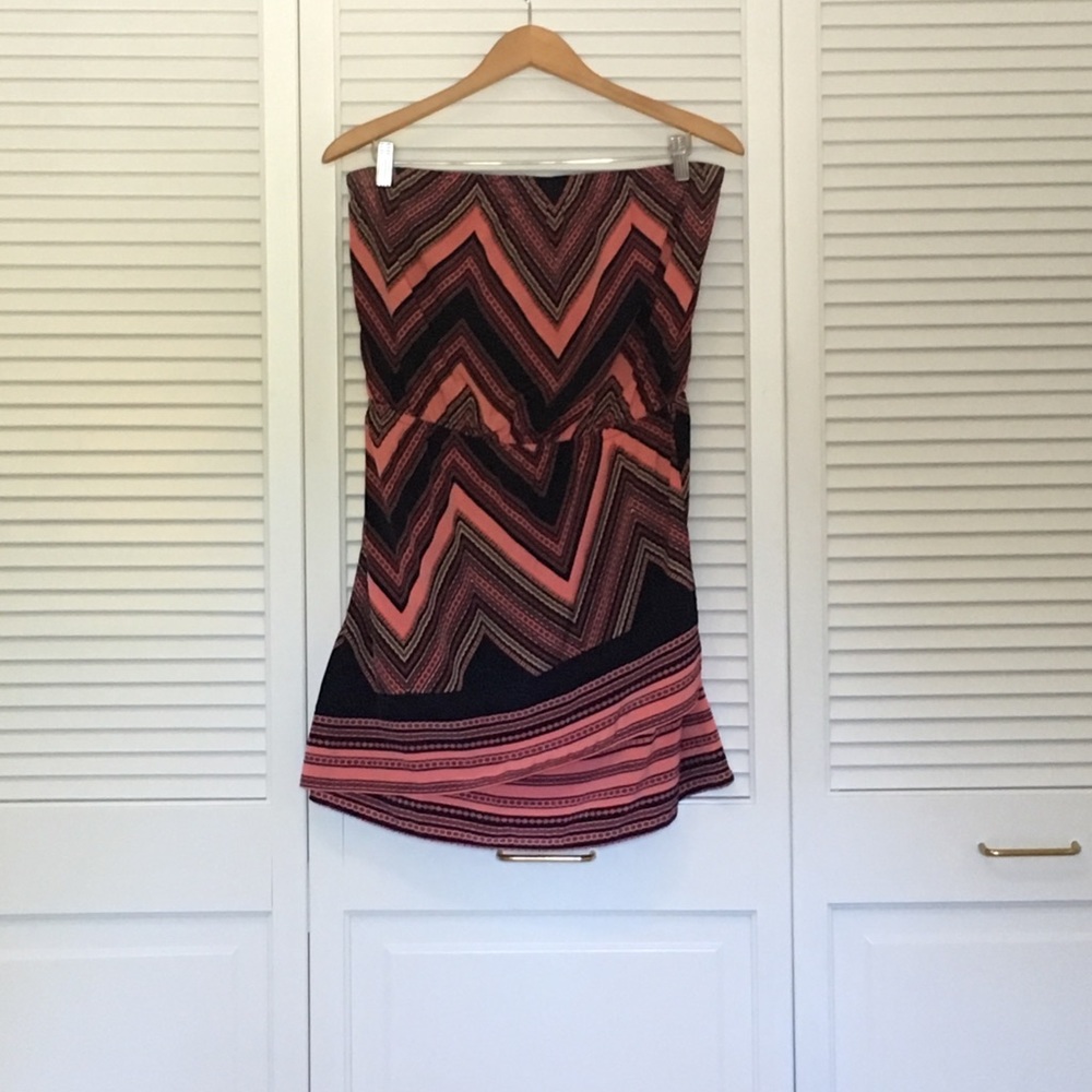 CORAL & NAVY PATTERNED TUBE TOP DRESS