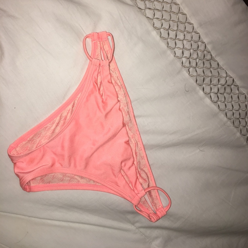 Bikini bottom