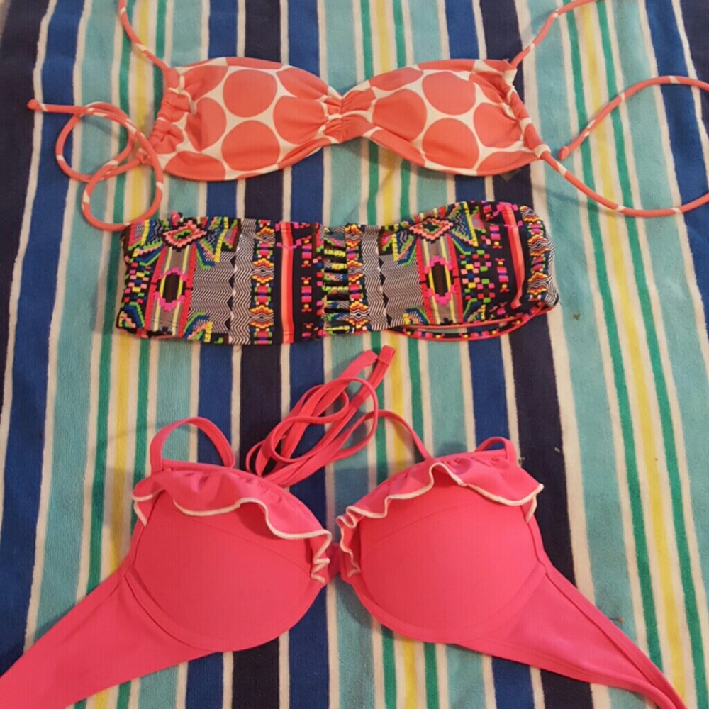 BUNDLE OF BIKINI TOPS! ALL SIZE SMALL