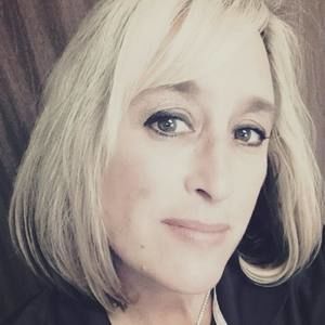 Meet your Posher, Shelly