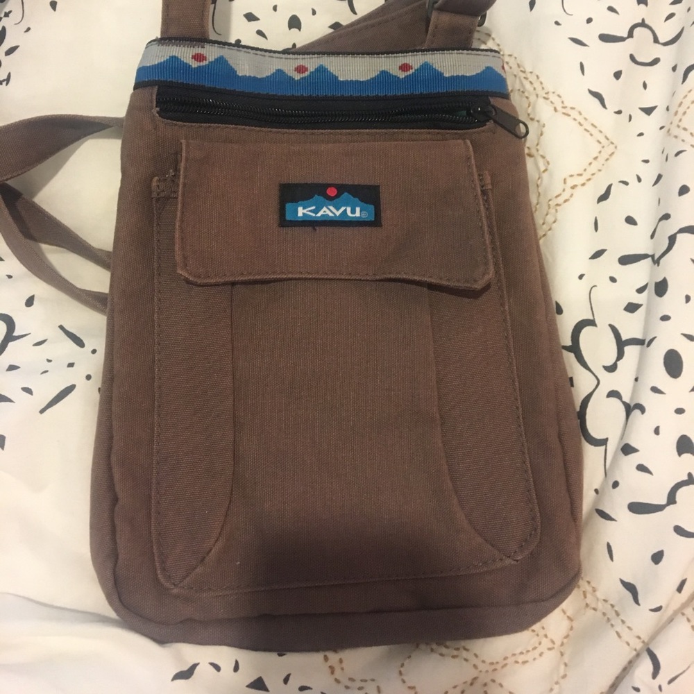 Gray Kavu crossbody bag