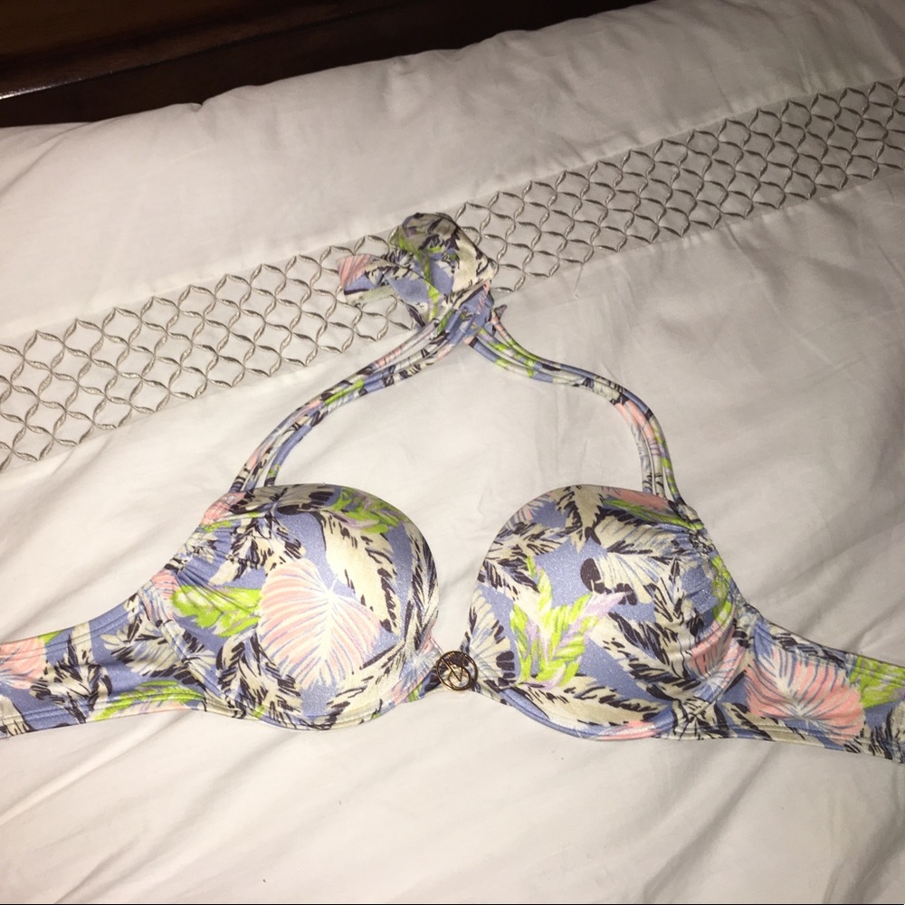 Bikini top