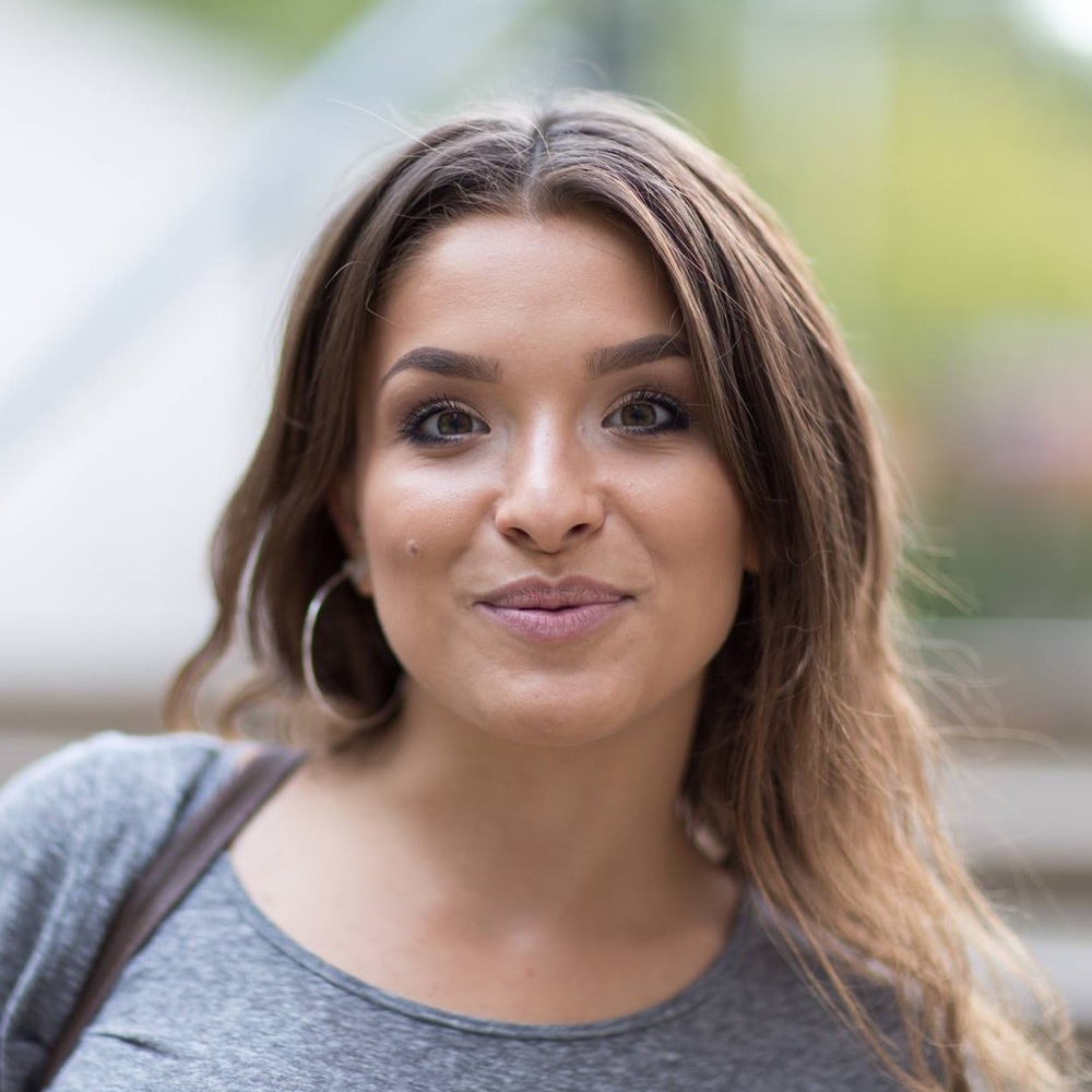 Meet your Posher, Stacey