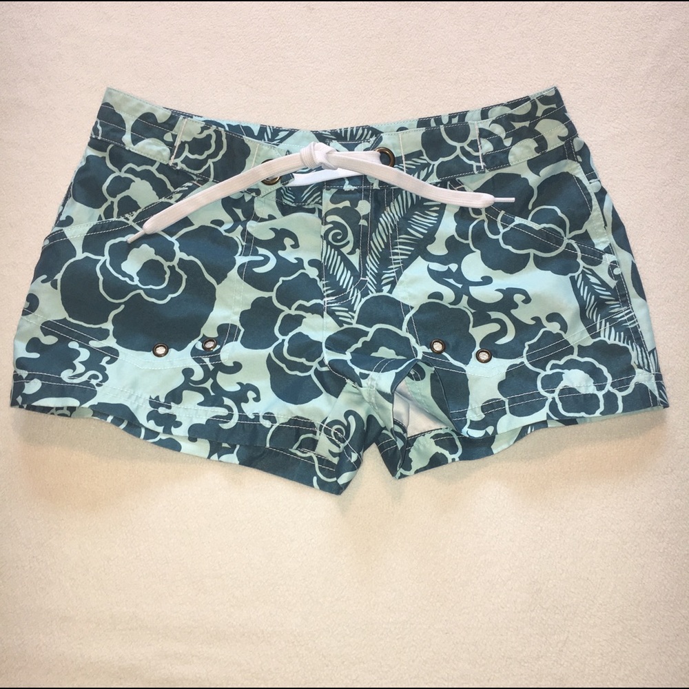 NWOT Lucy Board Shorts Size Small