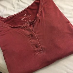 Soft and sexy 3/4 sleeve