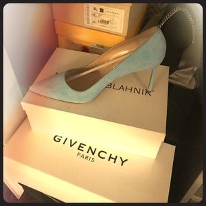 Sky Blue Manila Blahnik pumps