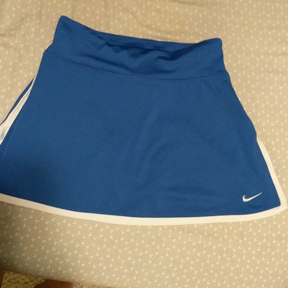 Nike skirt !