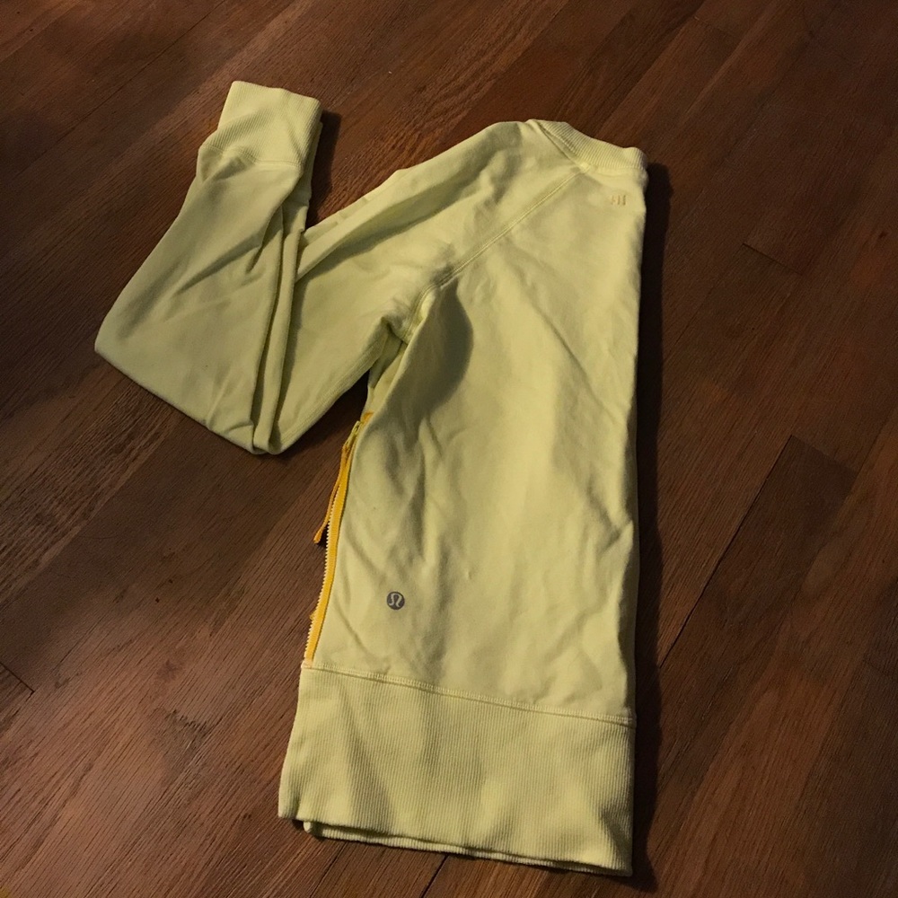 Lululemon Pullover sweatshirt
