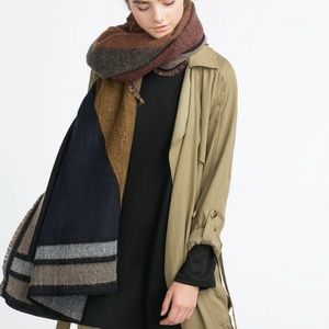 ZARA Geometric Pattern Wool Scarf