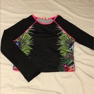 Victoria's Secret Rash guard cropped top