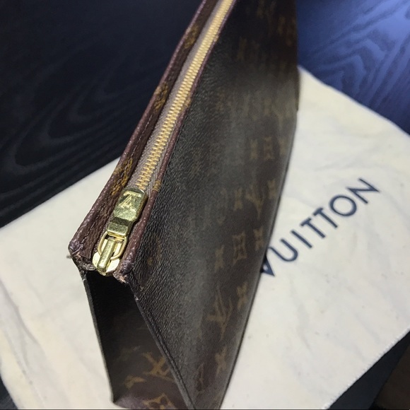 SOLD: Auth Louis Vuitton Monogram Toiletry 26 - Picture 6 of 8