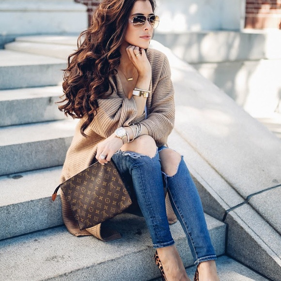 SOLD: Auth Louis Vuitton Monogram Toiletry 26 - Picture 8 of 8