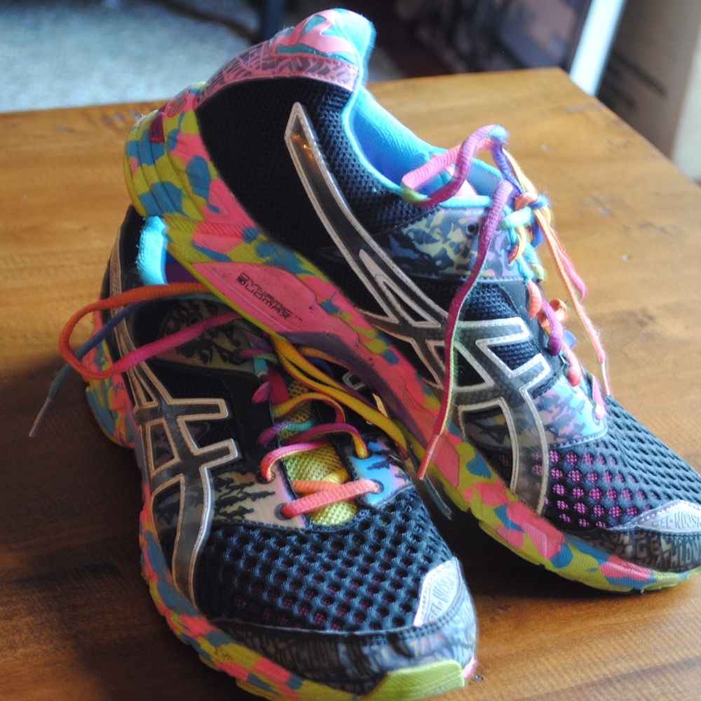 Asics Gel Noosa Tri Black Onyx Confetti size 11