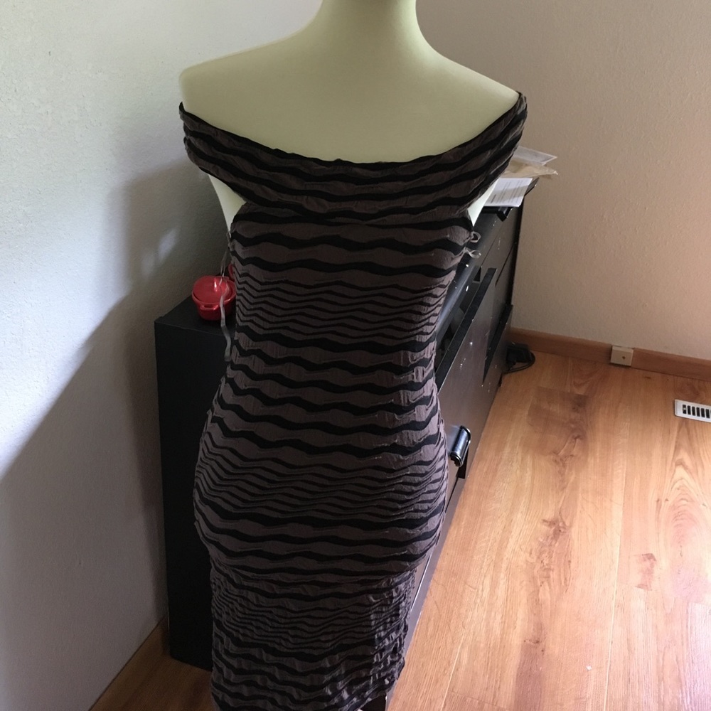Cute dress:)