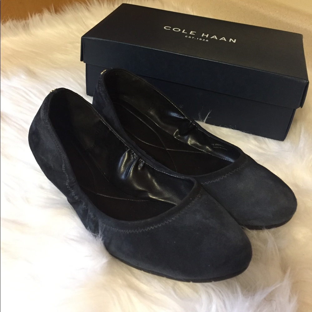 FINAL PRICE. Cole Hann Studio Grand Flats.