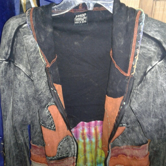 **SOLD**WOMENS'S SHOP THERAPY HOODIE ZIPPER JACKET - Picture 8 of 8