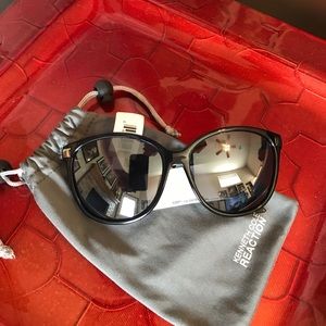 Women's Kenneth Cole Reaction Sunglasses NWT