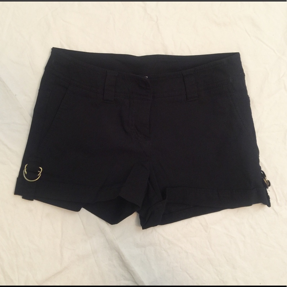Bisou Bisou Shorts