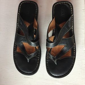 US Size 9 Born Leather Sandals