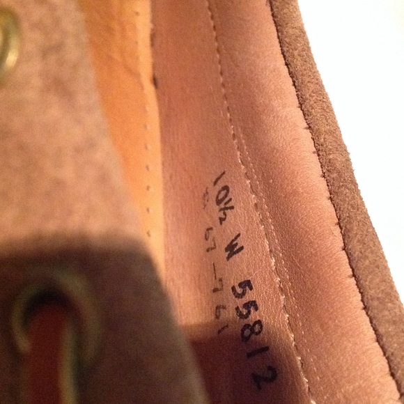 Shoes - Picture 4 of 4