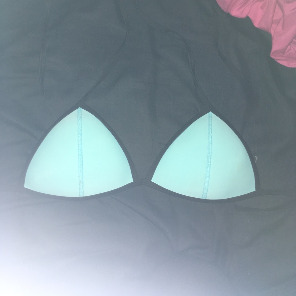 Triangle top
