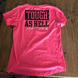 Under armour hot pink medium semi fitted