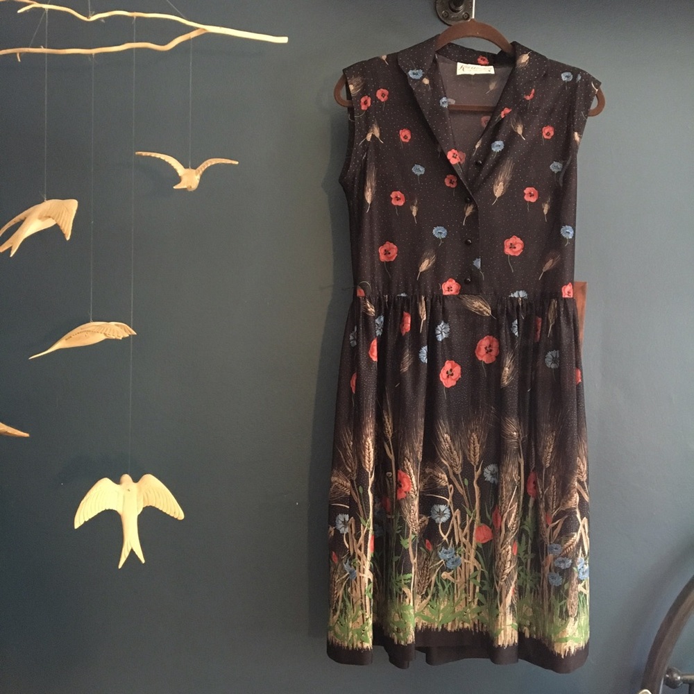Vintage wheat print dress