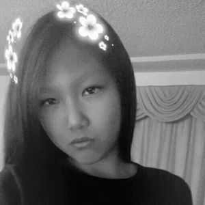 Meet your Posher, Candice