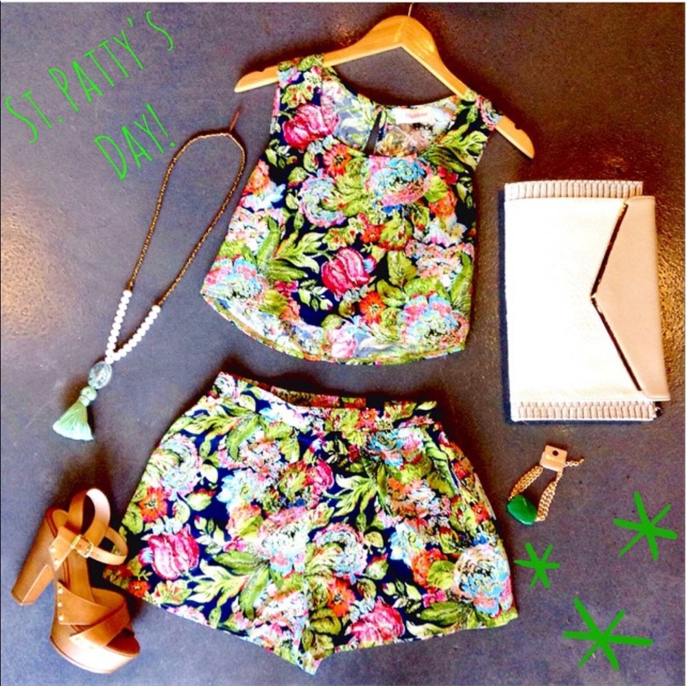 Alythea Floral Crop-Top Size M