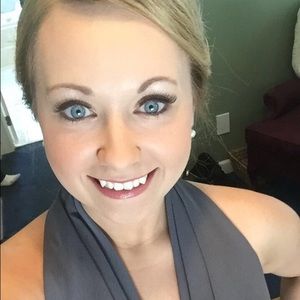 Meet your Posher, Rebekah