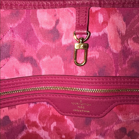 AUTHENTIC LOUIS VUITTON IKAT FUCHSIA NEVERFULL GM - Picture 8 of 8
