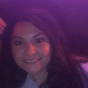 Meet your Posher, Denise