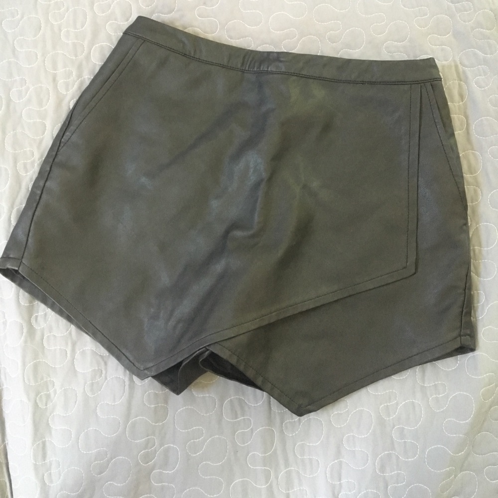 Black faux leather skort