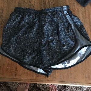 Nike tempo shorts worn twice. Size m