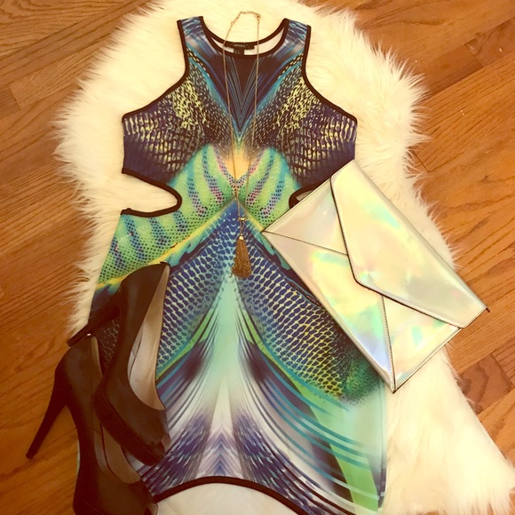 NWT side cutout neoprene dress - Picture 1 of 4