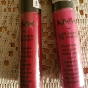 Lipstick matte  (2 piece bundle) if separated $10