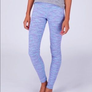 Cropped Ivivva leggings! Size 14!