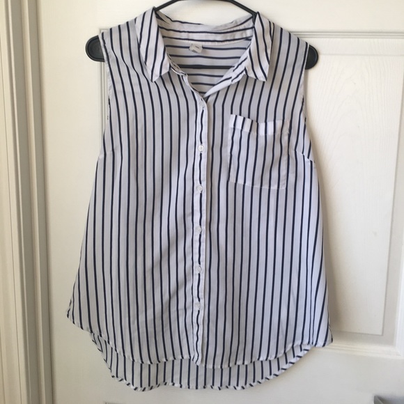 White and Navy button down blouse Old Navy - Picture 1 of 3