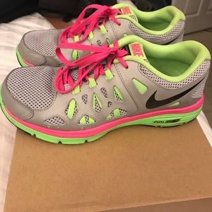 Nike Dual Fusion Run 2 shoes