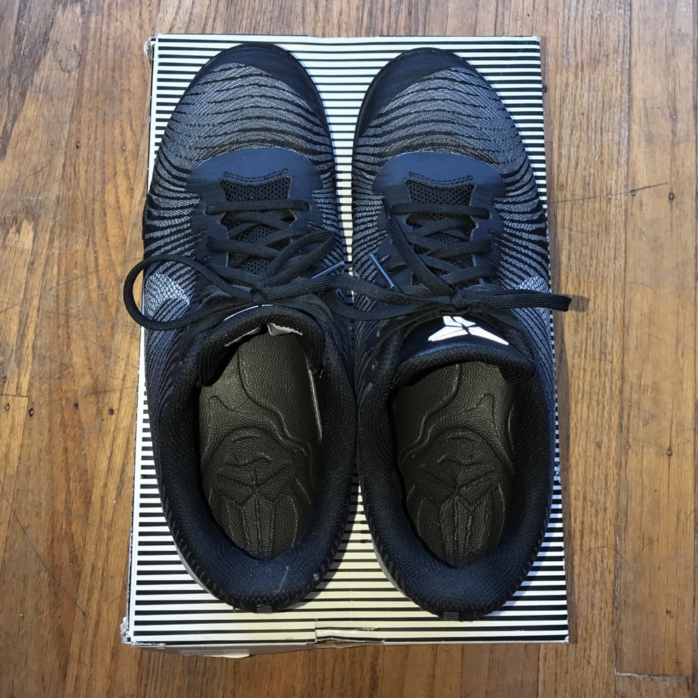 Kobe Mentality II - Picture 2 of 4