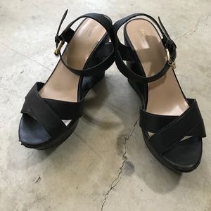 Black platforms