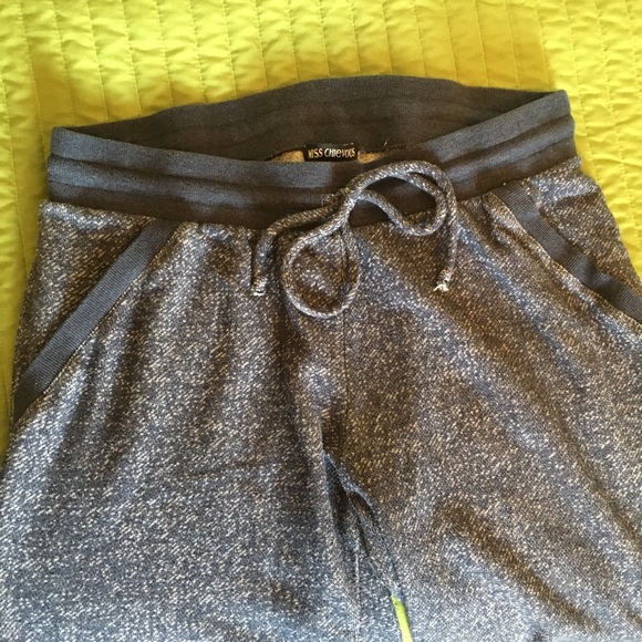 🆑‼️Comfy Sweat Pants - Picture 3 of 3
