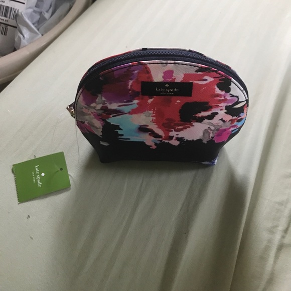 kate spade Handbags - NWT Kate Spade cosmetic bag