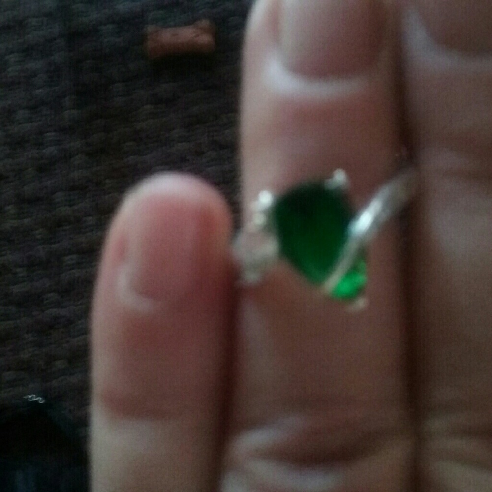 Women's ring