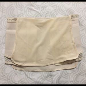 Cinch Couture tummy wrap. Great for post pregnancy